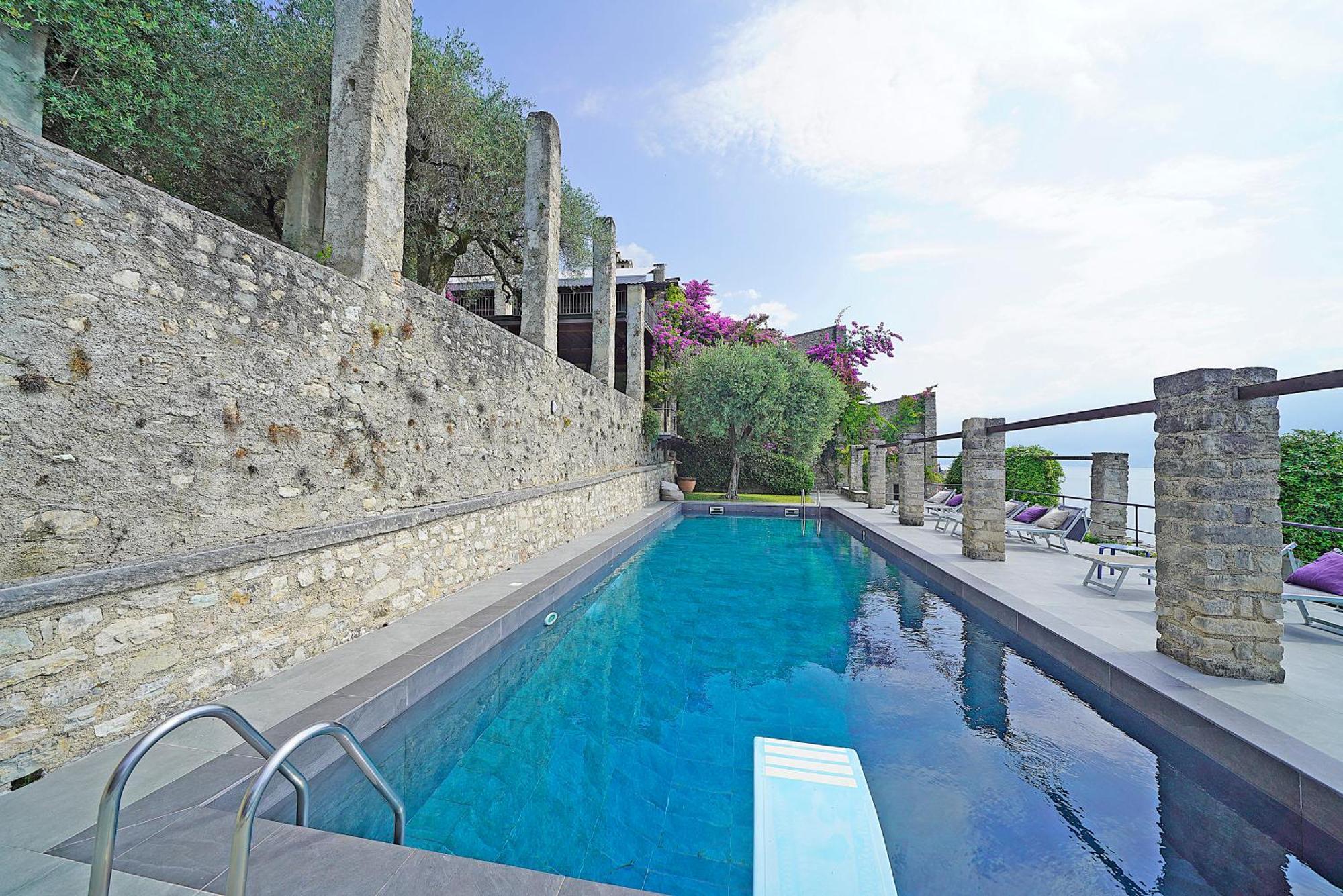 Villa Rachele: Stunning Luxury Villa In Centre Gargnano With Private Pool And Breathtaking Views Dış mekan fotoğraf