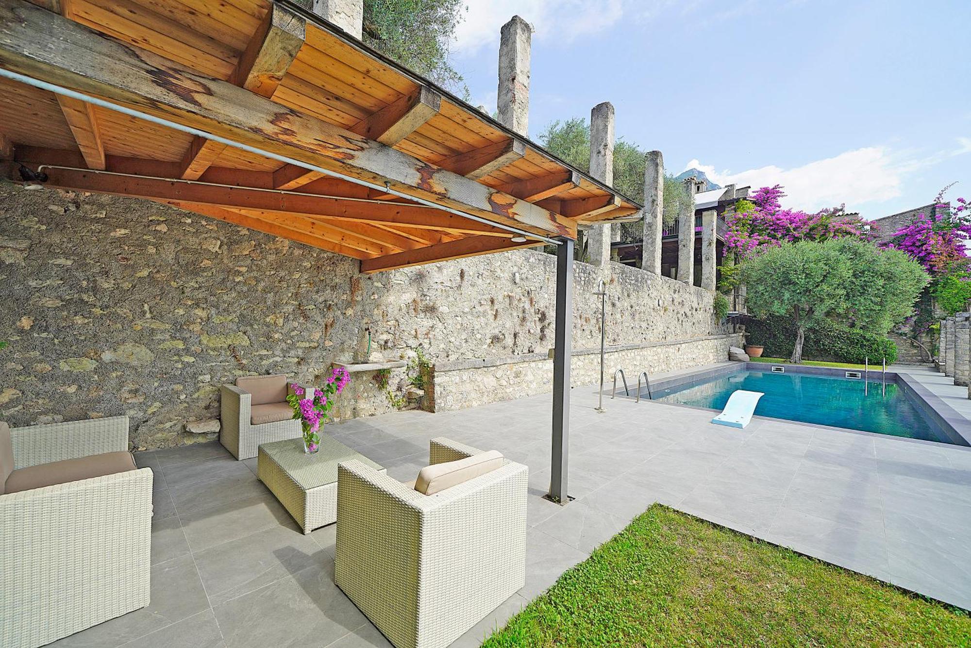 Villa Rachele: Stunning Luxury Villa In Centre Gargnano With Private Pool And Breathtaking Views Dış mekan fotoğraf