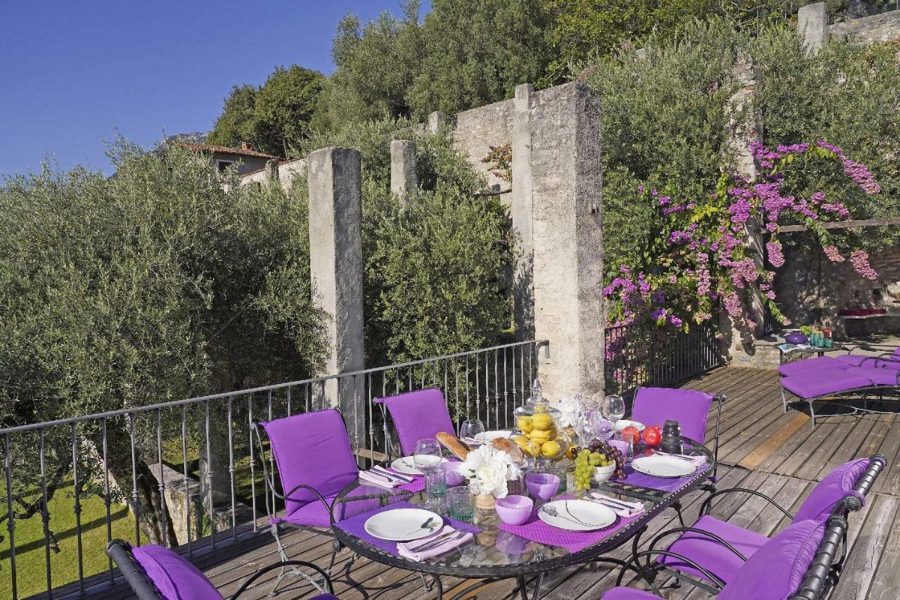 Villa Rachele: Stunning Luxury Villa In Centre Gargnano With Private Pool And Breathtaking Views Dış mekan fotoğraf